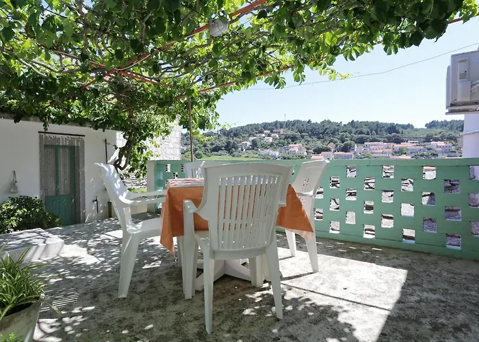 With Parking Space Lumbarda, Korcula - 4472 דירה לומבארדה