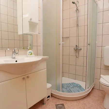 With Parking Space Lumbarda, Korcula - 4472 דירה לומבארדה