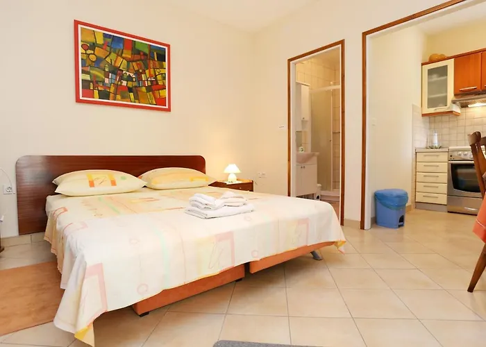 With Parking Space Lumbarda, Korcula - 4472 鲁巴达