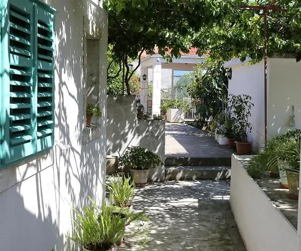 With Parking Space Lumbarda, Korcula - 4472 鲁巴达